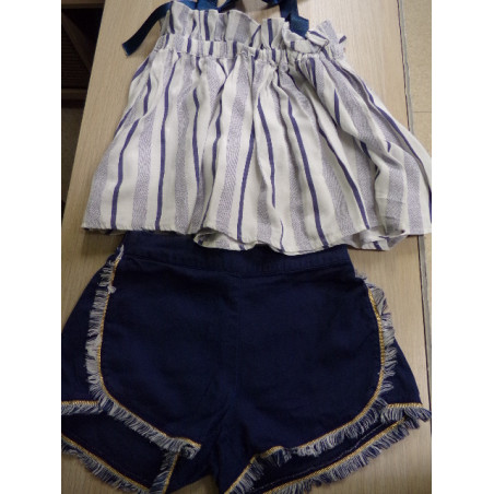 Conjunto Dadati talla 4-5 años. Segunda mano