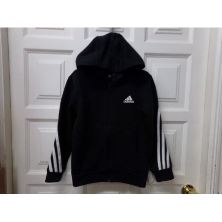 Sudadera Adidas 6-7 años. Segunda mano.