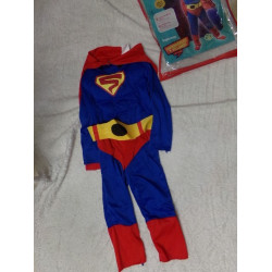 Disfraz de superhéroe musculoso con capa para niño