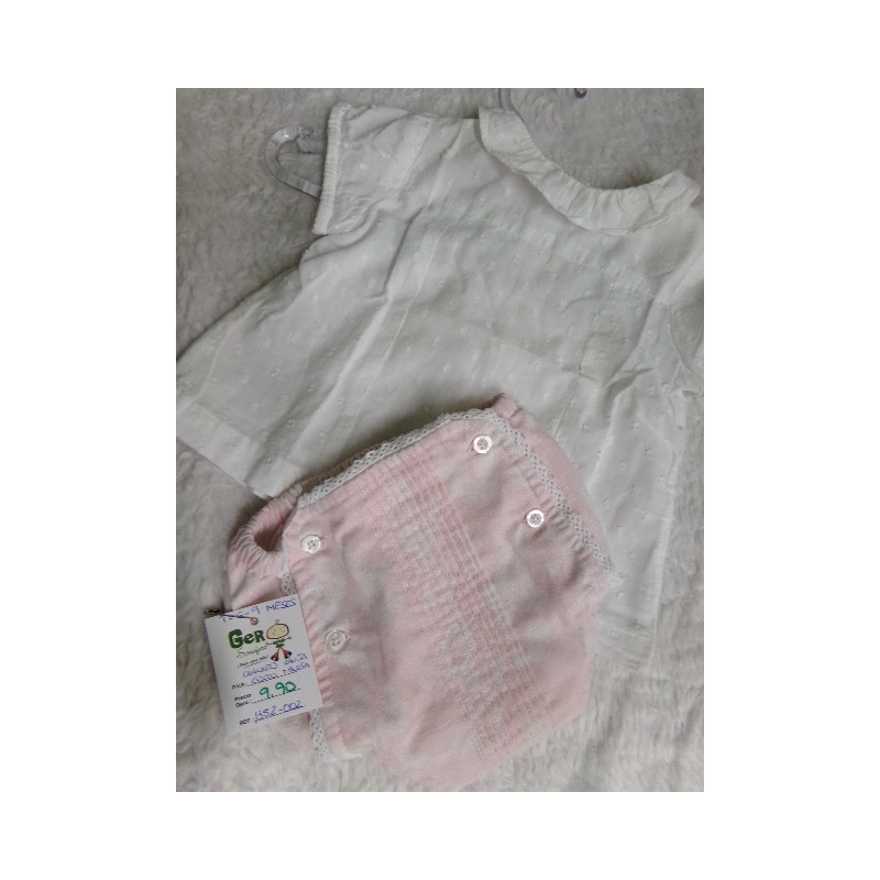 Conjunto de ranita y blusa. Talla 6-9 meses. Segunda mano